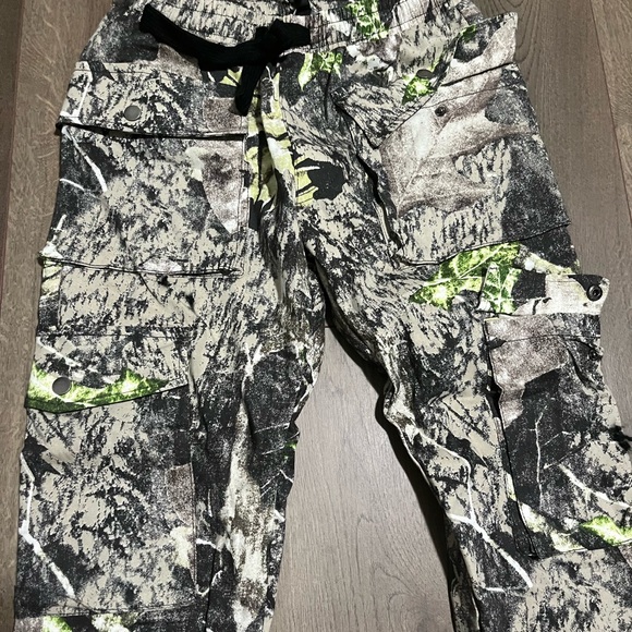 NOVA MEN REALTREE DESIGN CARGOS - Picture 2 of 7